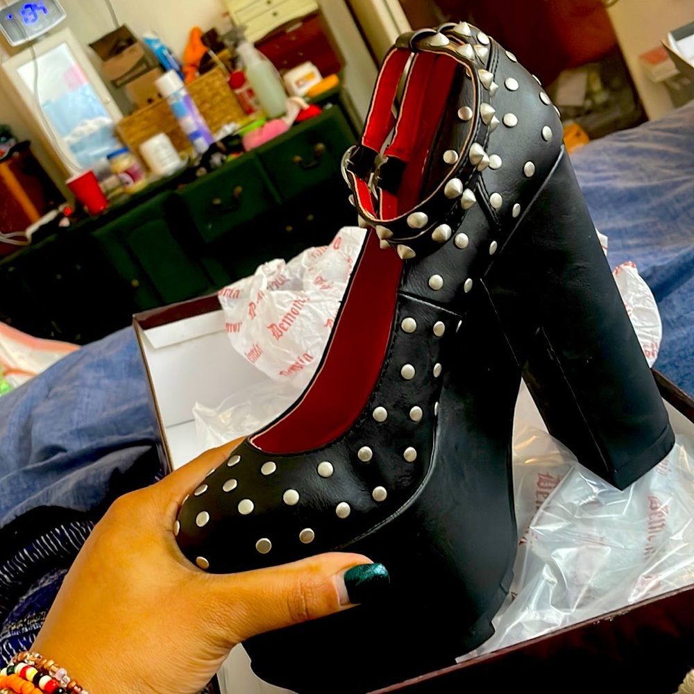 Demonia heels brand new